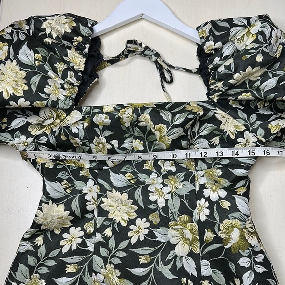 NWT Miss Selfridge Mini Dress With Faux-Fur Trim in Floral Jacquard Size 6 - Picture 13 of 16